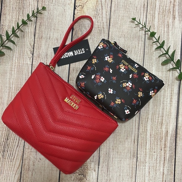 Steve Madden Makeup Bags Set Red & Black Floral - Picture 2 of 7